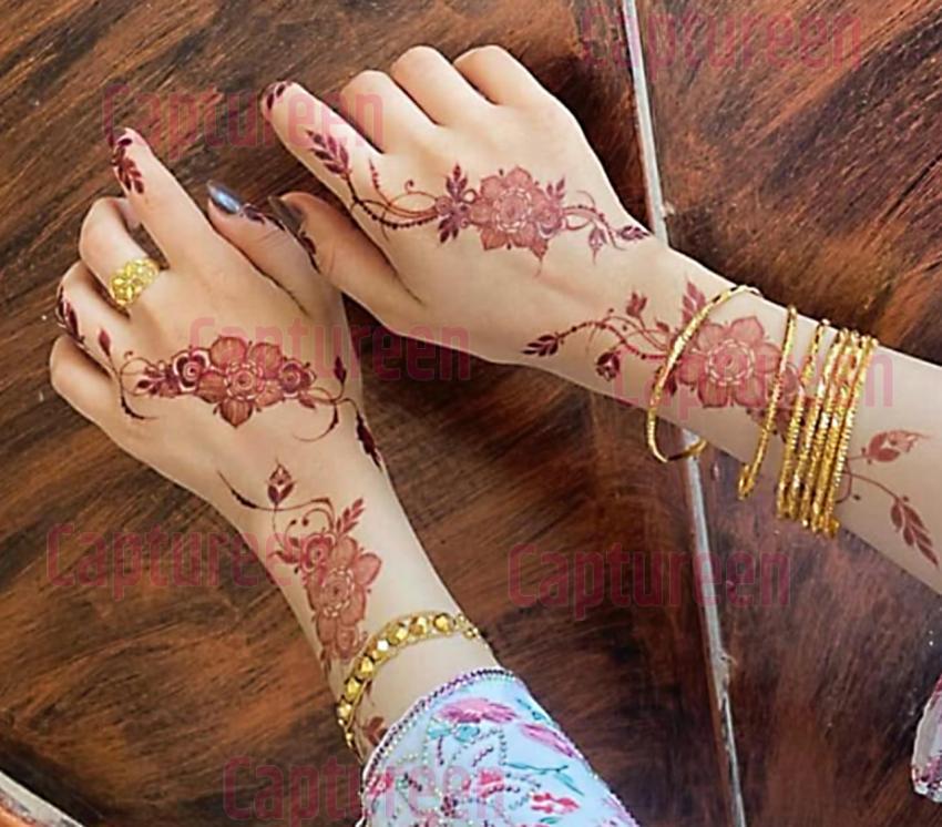 mehndi artist design