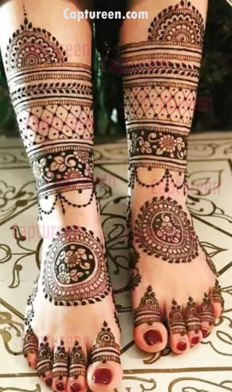 easy designs of mehndi for legs