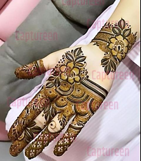 mehndi design on wrist