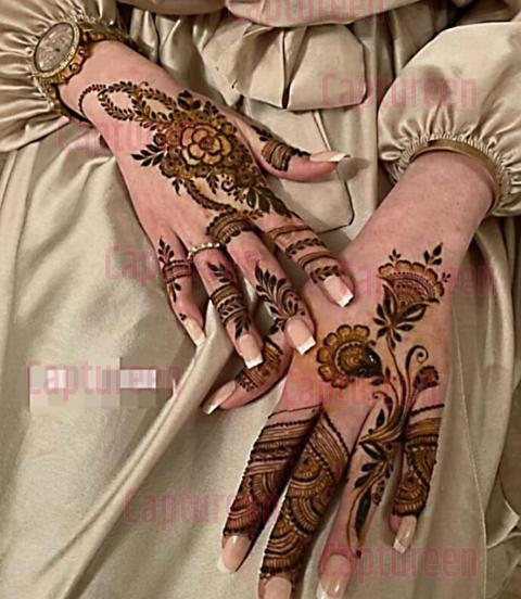 mehndi back simple design