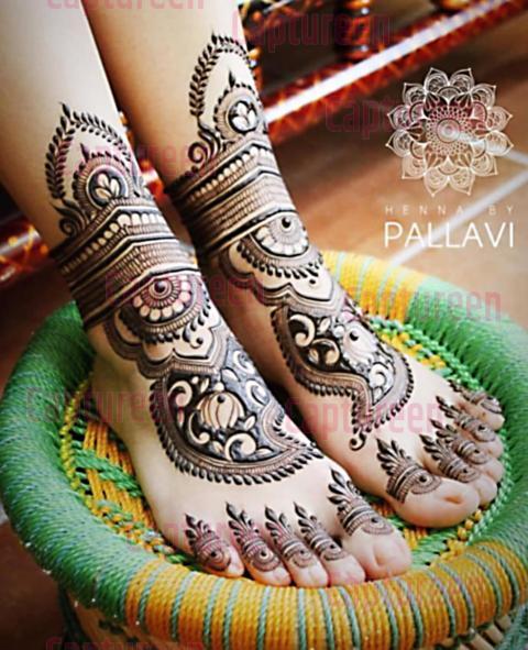 mehndi designs pictures only