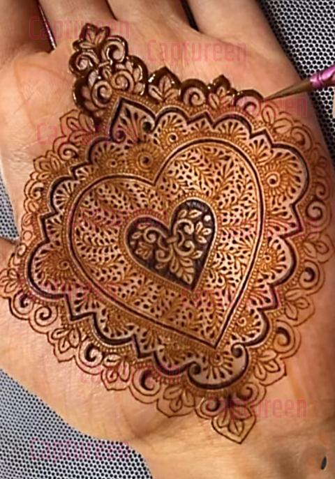 love mehndi designs simple